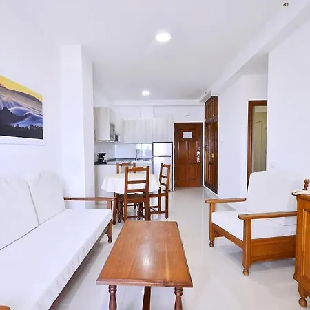 Apartamentos Don Jose Los Cristianos (Tenerife)