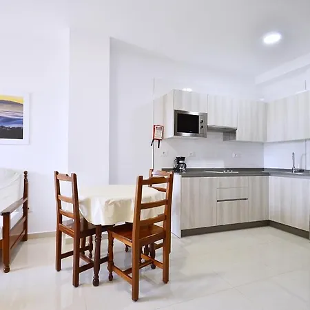 Apartamentos Don Jose Los Cristianos (Tenerife)